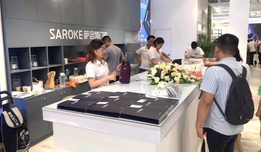 第十一屆中國廣州定制家居展覽會(huì)展臺(tái)設(shè)計(jì)