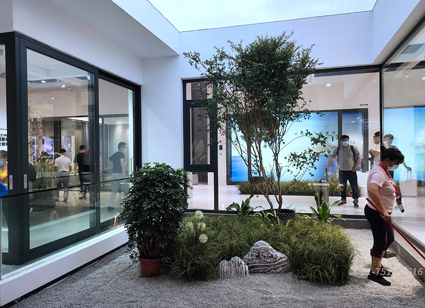 建博會(huì)門窗展臺(tái)搭建價(jià)格